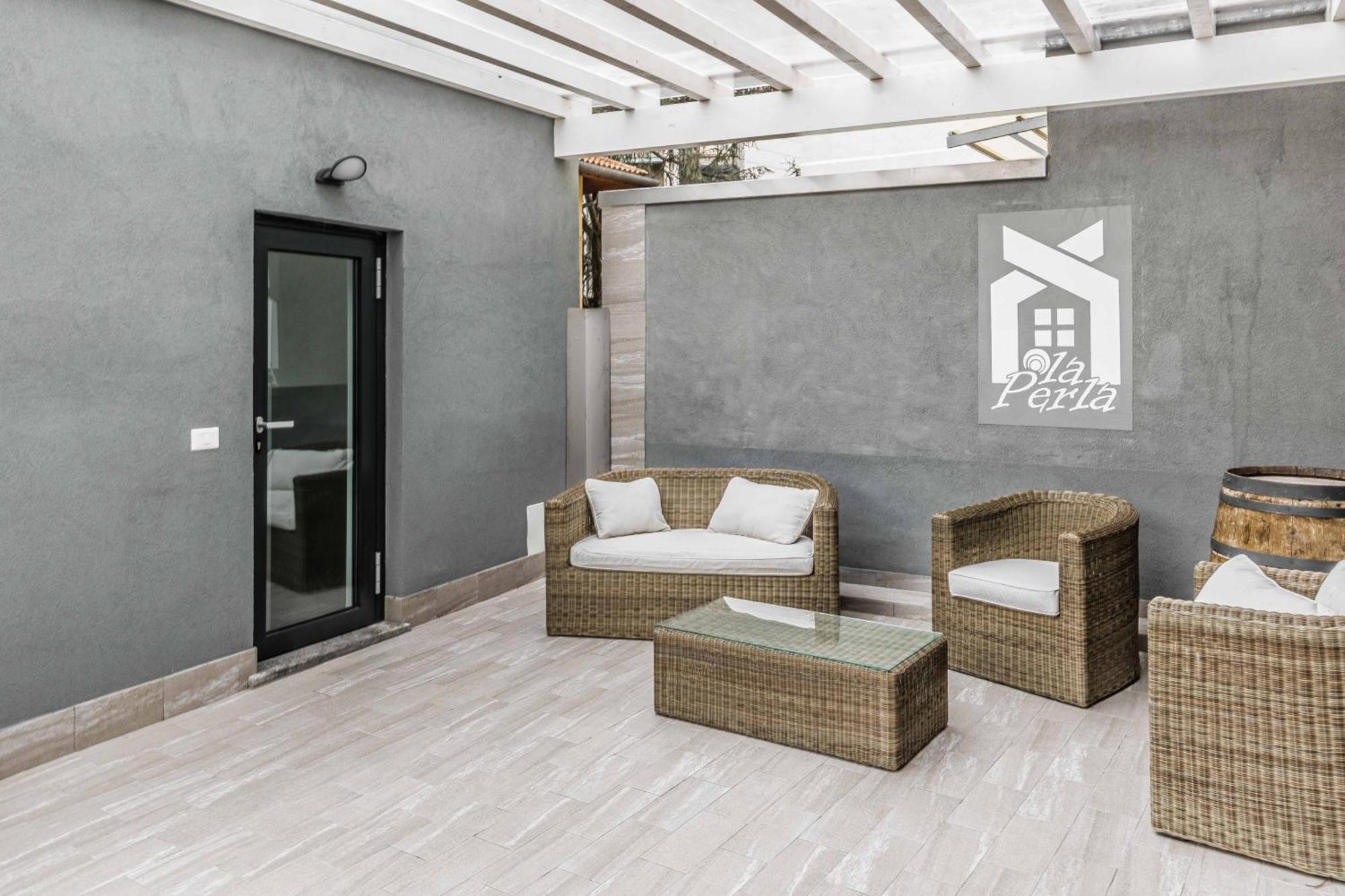 La Perla Rooms Saronno Kültér fotó